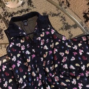 Spiral sleeveless dress